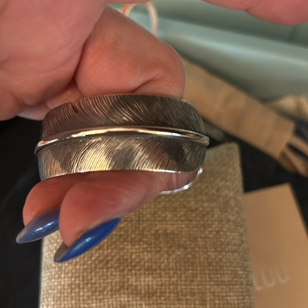 Chan Luu Wide .925 Solid Silver Feather Bracelet - Picture 6 of 6